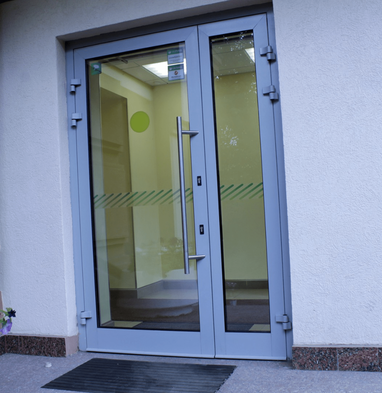 Алюминиевая дверь 700×2000 мм. GFTD9207 Алюминиевая дверь 700×2000 мм. GFTD9207